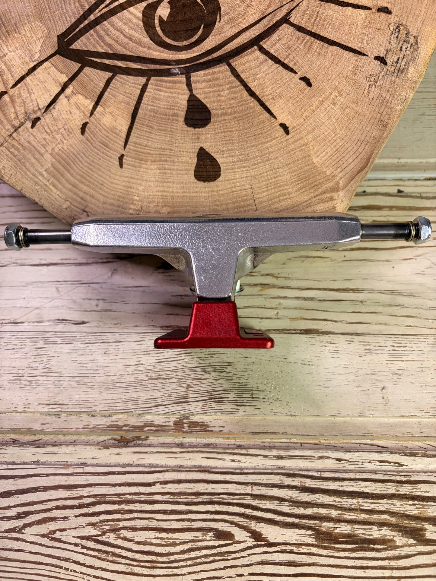 B: Lurpiv Gen 3 Hollow Red